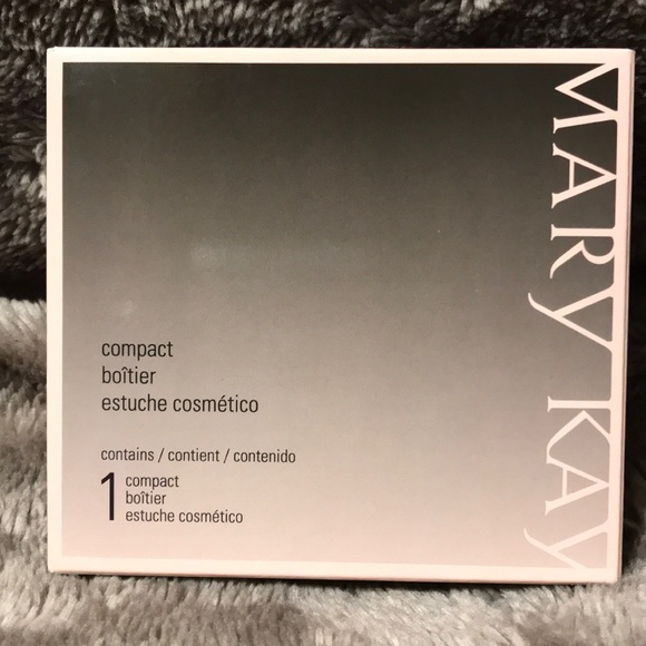 MARY KAY COMPACT - Picture 8 of 9